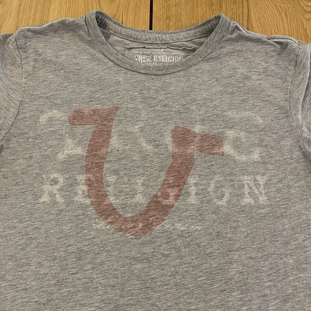 True Religion t-shirt Men's XL Gray Streetwear 